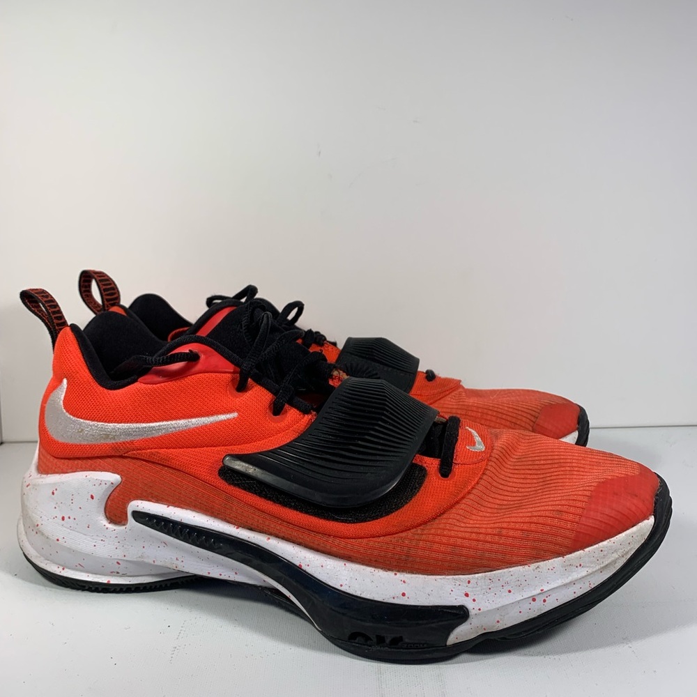 Men’s 14 Zoom Freak 3